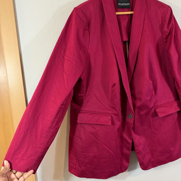 Wildfang Essential Tux Blazer Size 1X Mulberry Holiday 2024 Collection - Picture 4 of 15